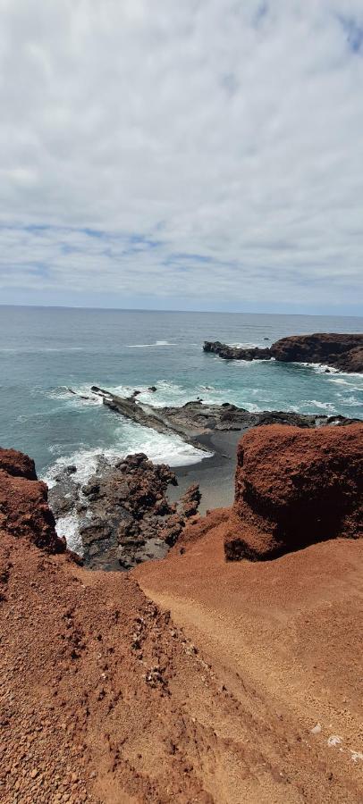 Villa Pousadoiro Playa Blanca  Esterno foto