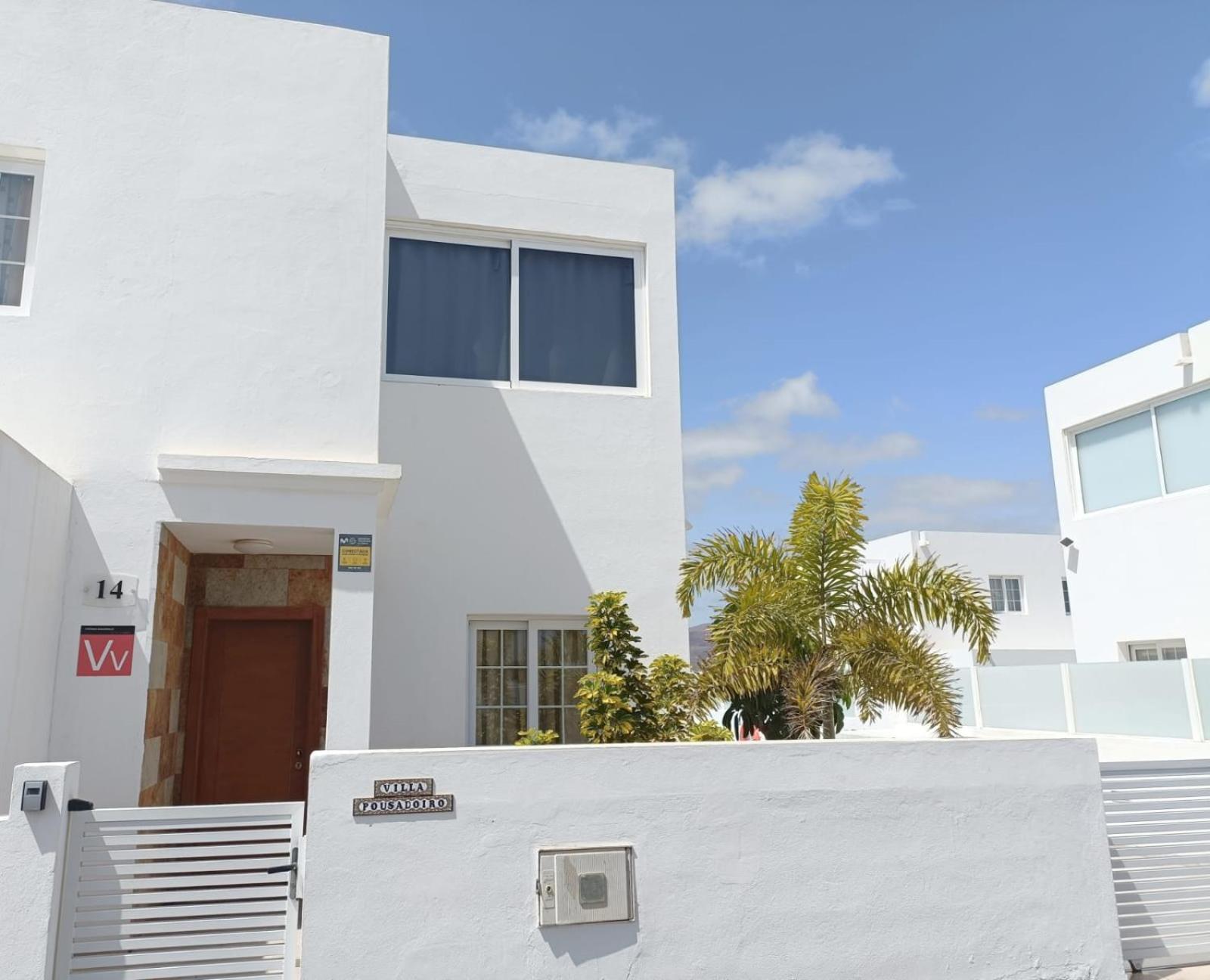 Villa Pousadoiro Playa Blanca  Esterno foto